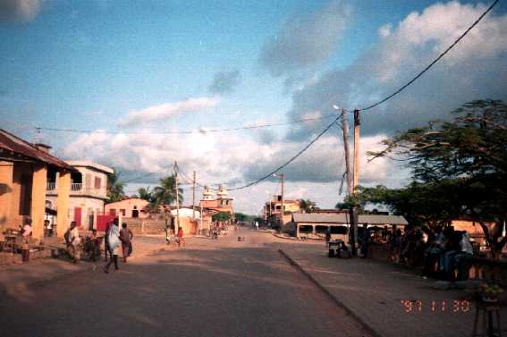 Benin-PortoNovo-Yuji1