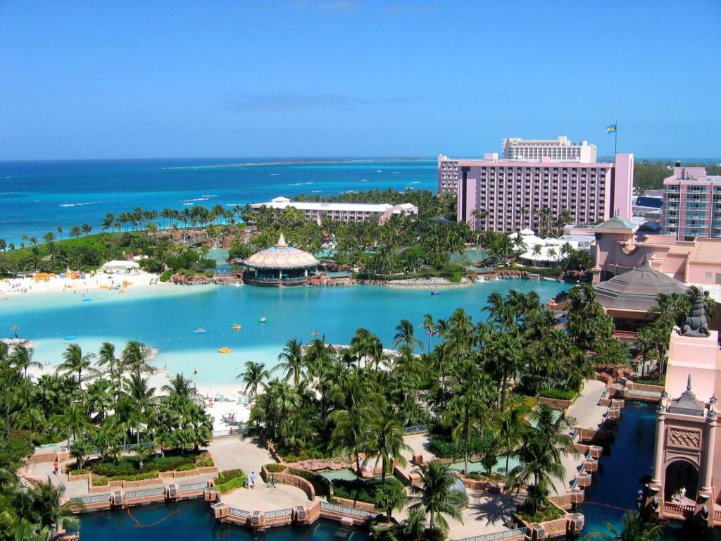 bahamas hotel 1024 x 768
