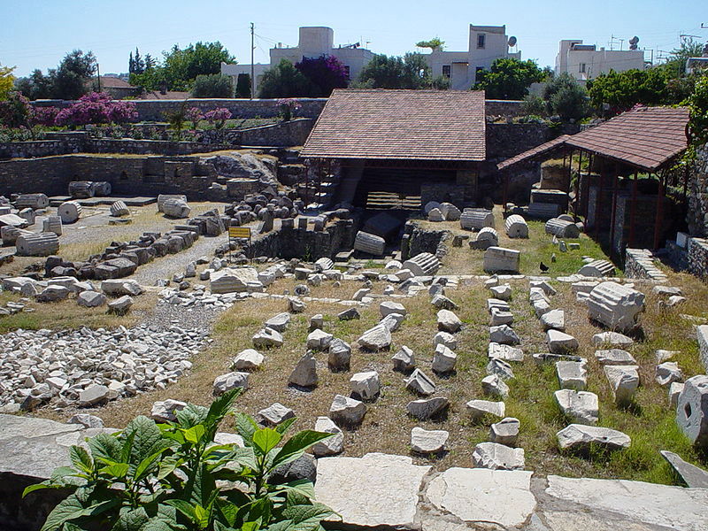 Mausoleum at Halicarnassus 800 x 600