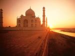 The Taj Mahal at Sunset India 1600x1200